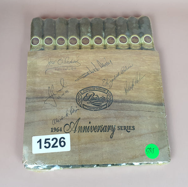 PADRON 1964 ANNIVERSARY "A" (8 1/4 x 50) VINTAGE 1999 CIGARS - AGED 25 YEARS. HAND-SIGNED BY ENTIRE PADRON FAMILY 12/14/1999 IN DISPLAY CELLO BUNDLE ( 10 CIGARS )