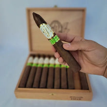 Load image into Gallery viewer, DON JUAN MADURO CIGAR
