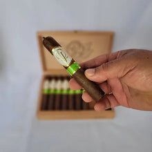 Load image into Gallery viewer, DON JUAN MADURO CIGAR