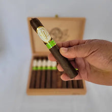Load image into Gallery viewer, DON JUAN MADURO CIGAR
