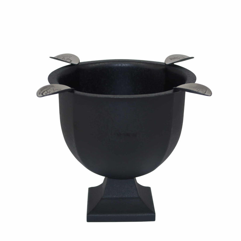 STINKY <br> BOX PRESSED <br> CIGAR ASHTRAY <br> BLACK